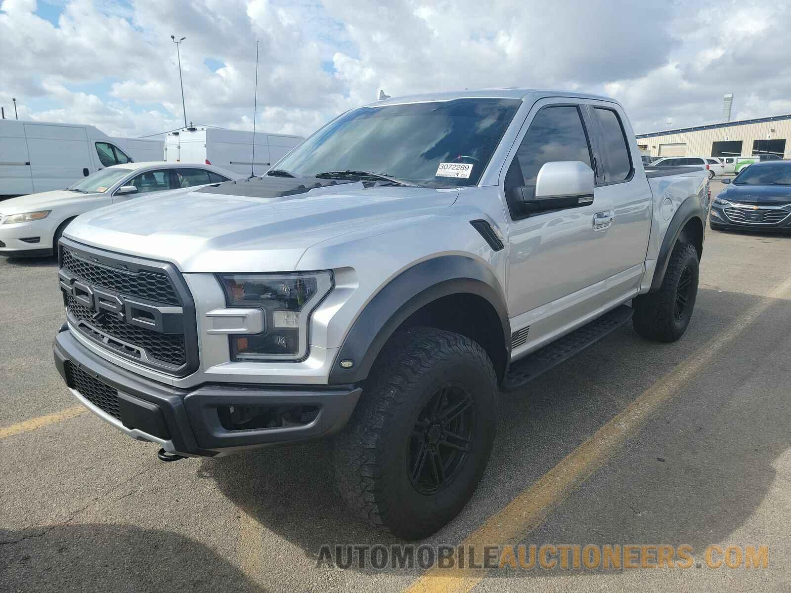 1FTEX1RG1KFA61686 Ford F-150 2019