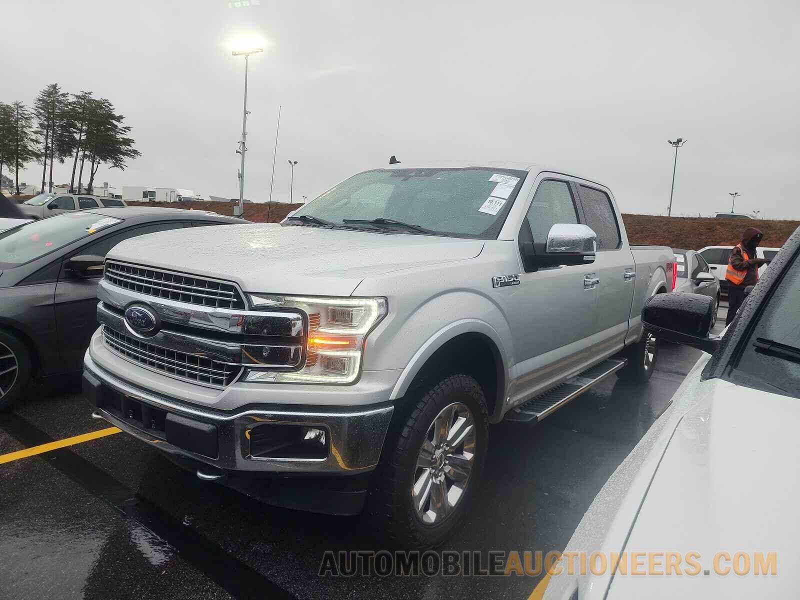 1FTFW1E40KKC75028 Ford F-150 2019