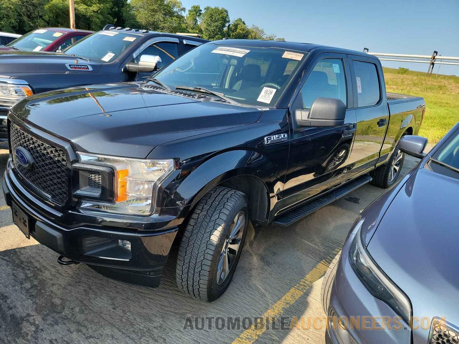 1FTFW1E42KFD16056 Ford F-150 2019