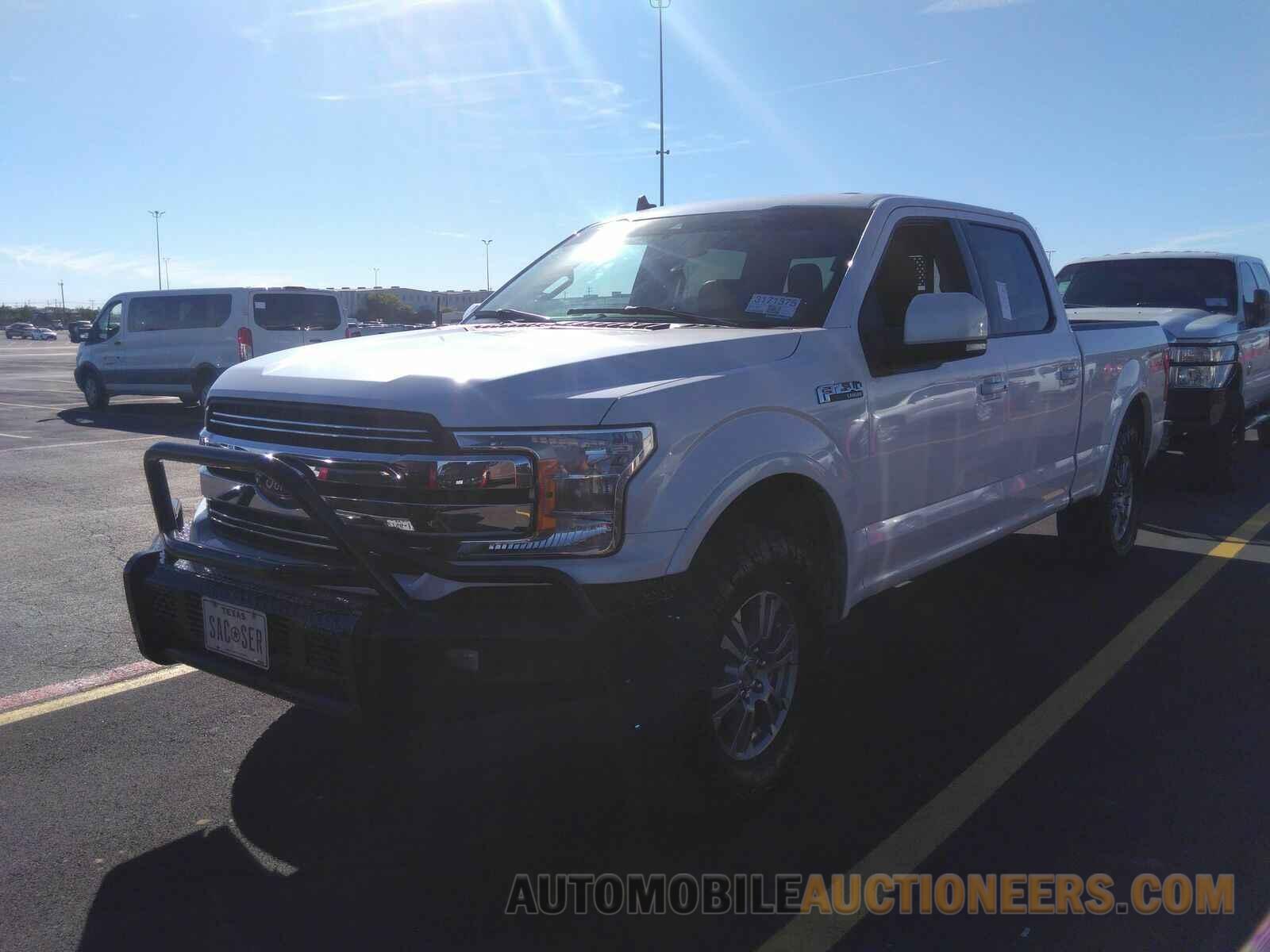 1FTFW1E44KKF15066 Ford F-150 2019