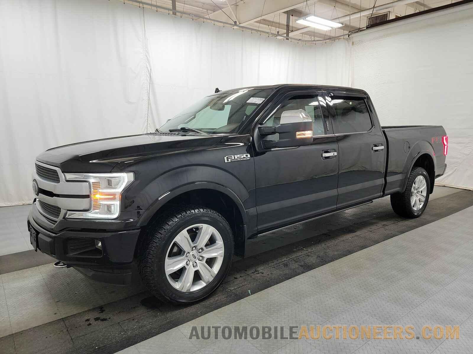 1FTFW1E52JFA82699 Ford F-150 2018