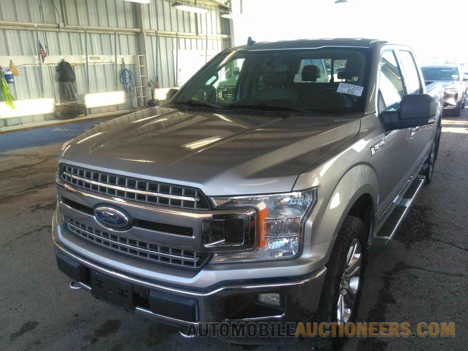 1FTFW1E5XLFA52417 Ford F-150 2020