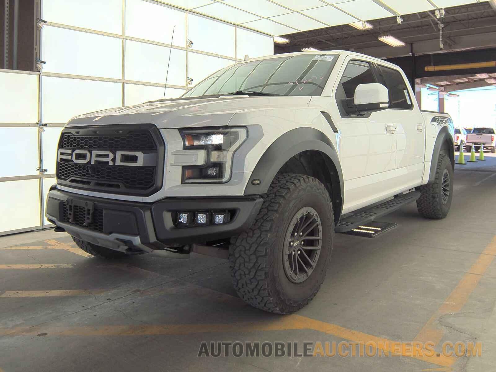 1FTFW1RG0KFA13605 Ford F-150 2019