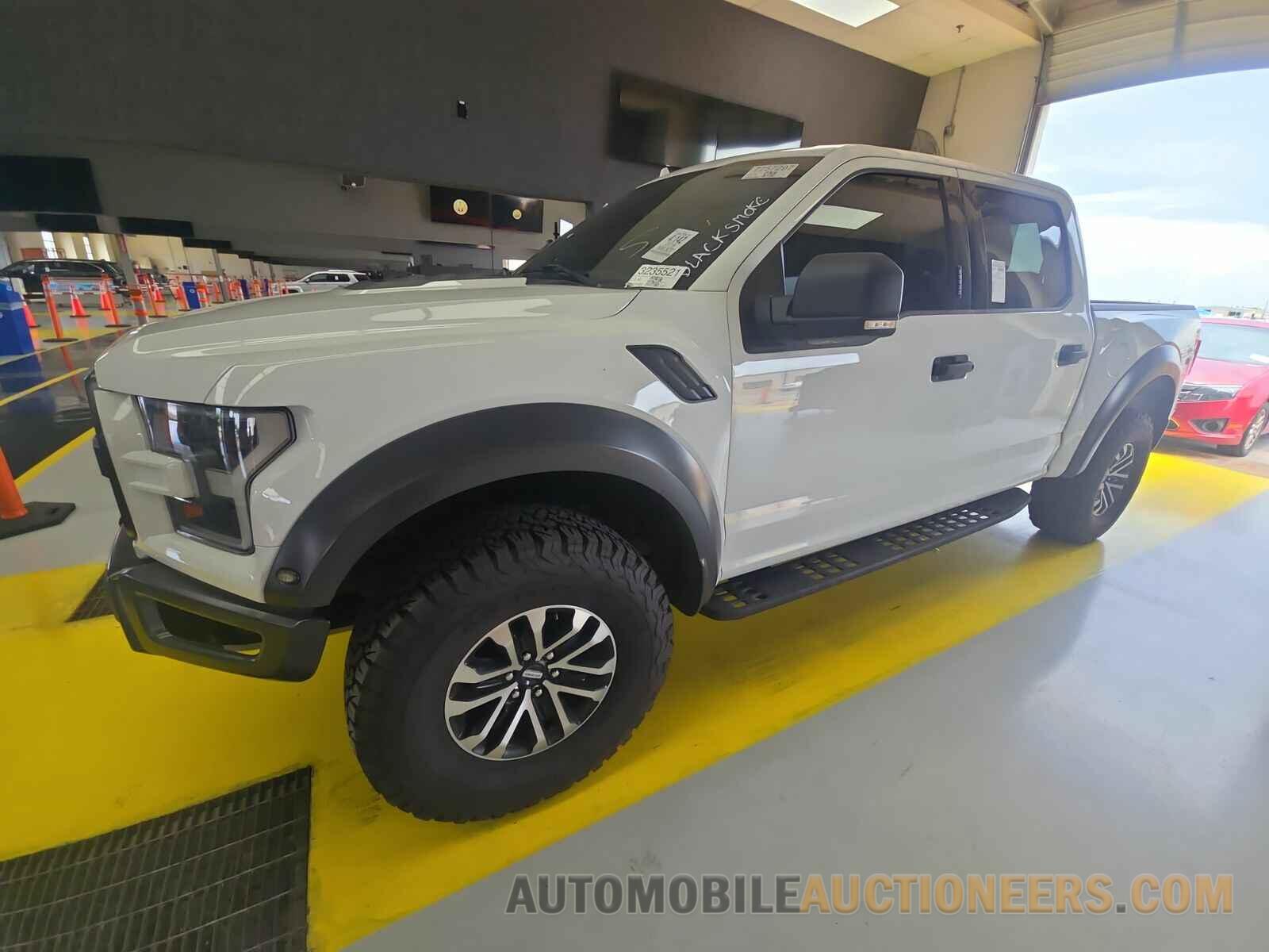 1FTFW1RG0KFA42165 Ford F-150 2019