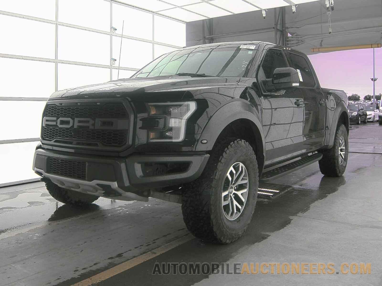 1FTFW1RG2JFA48838 Ford F-150 2018