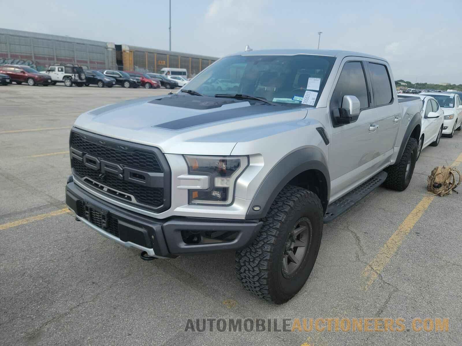 1FTFW1RG2KFD17776 Ford F-150 2019