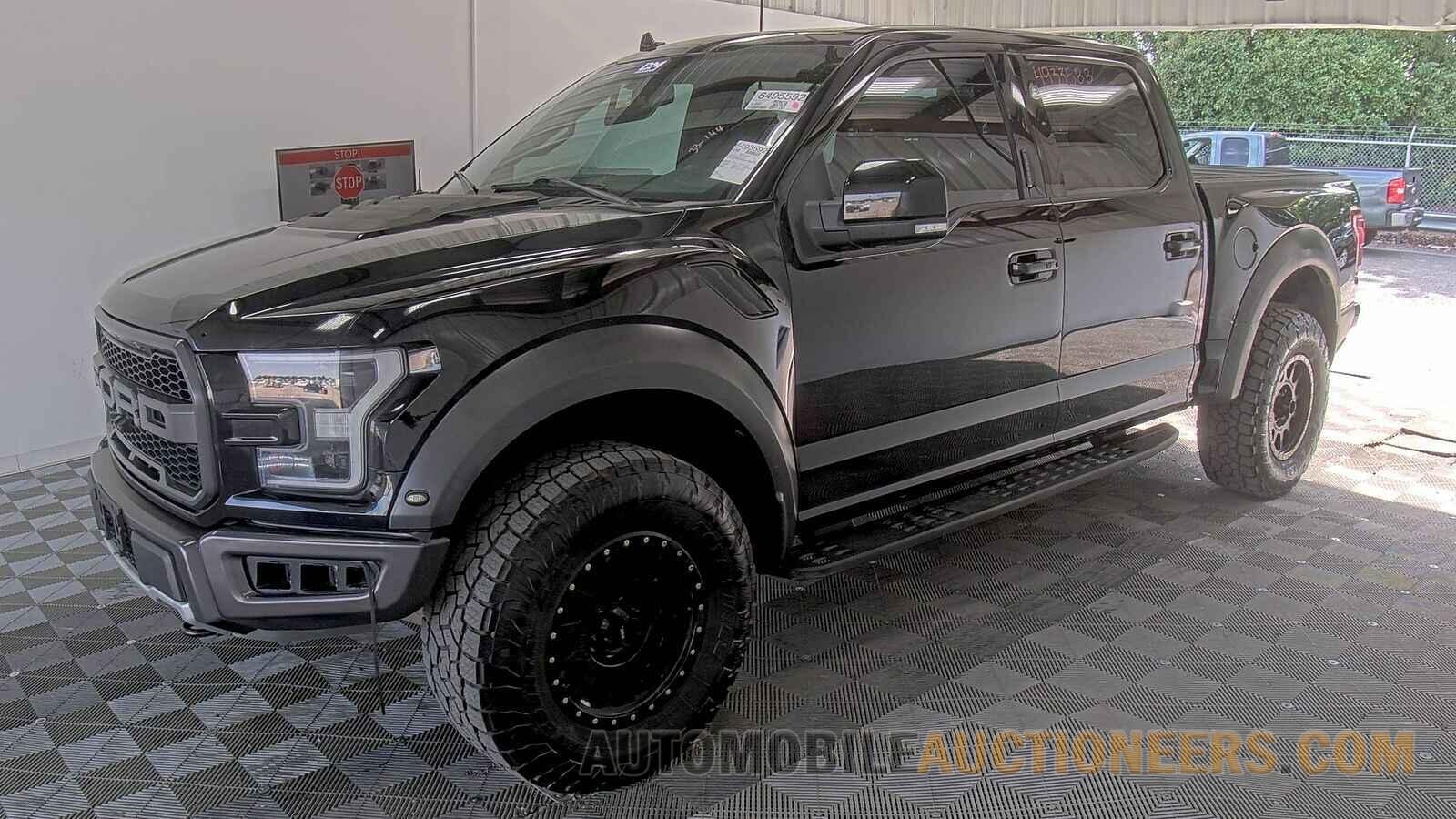 1FTFW1RG4KFA86718 Ford F-150 2019