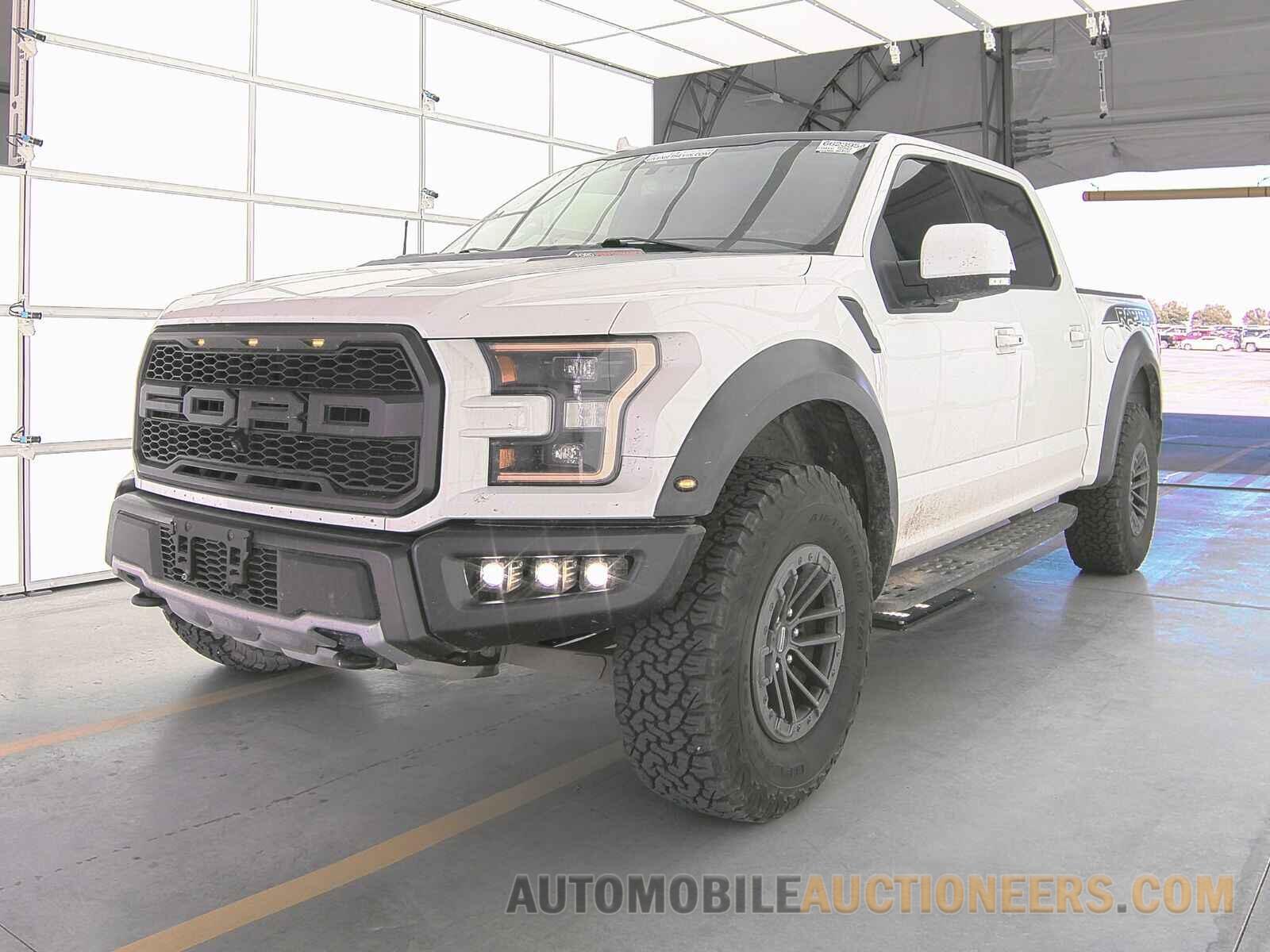 1FTFW1RG4KFC45382 Ford F-150 2019