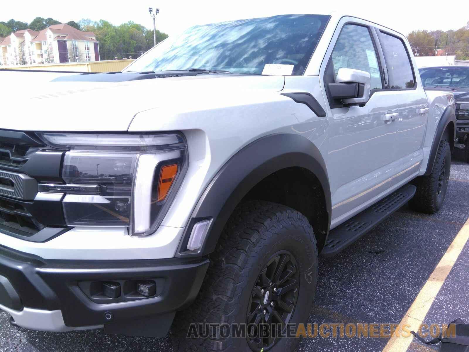 1FTFW1RG4RFA38047 Ford F-150 2024