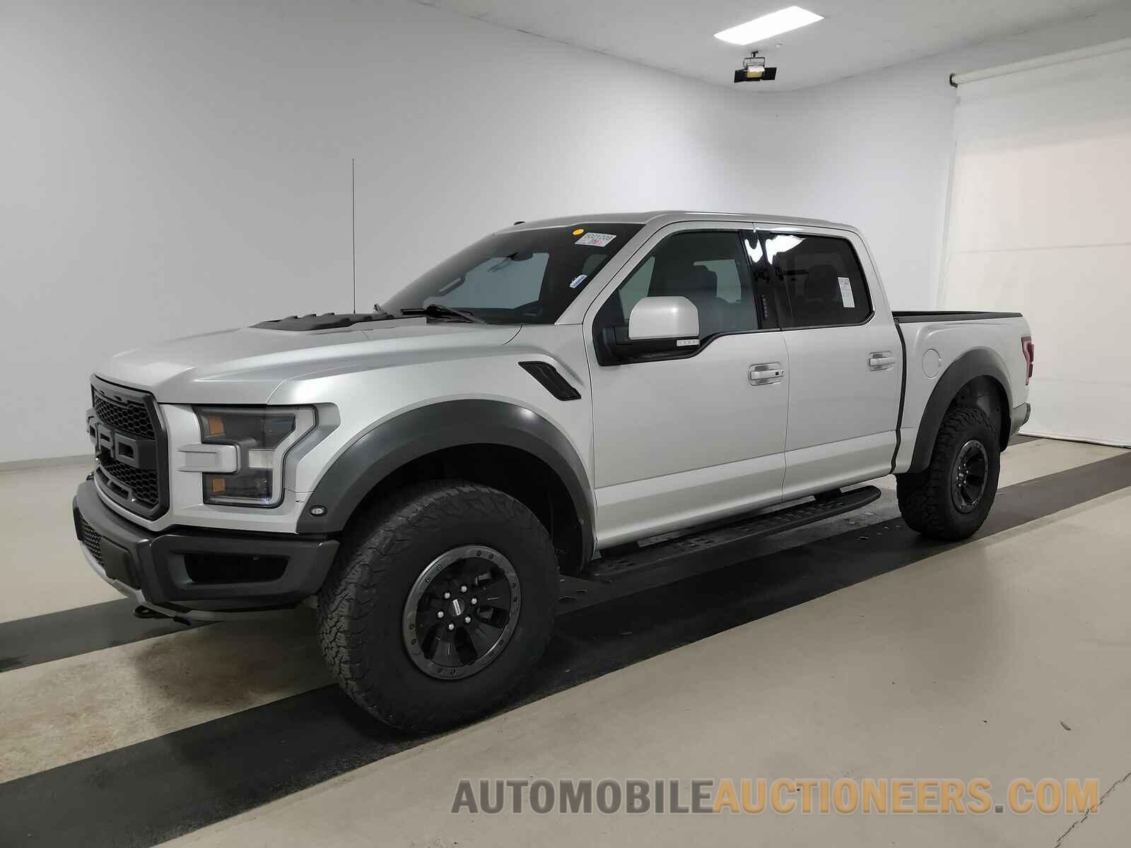 1FTFW1RG5HFC80618 Ford F-150 2017