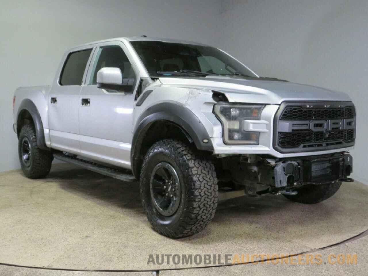 1FTFW1RG7HFA87001 FORD F150 2017