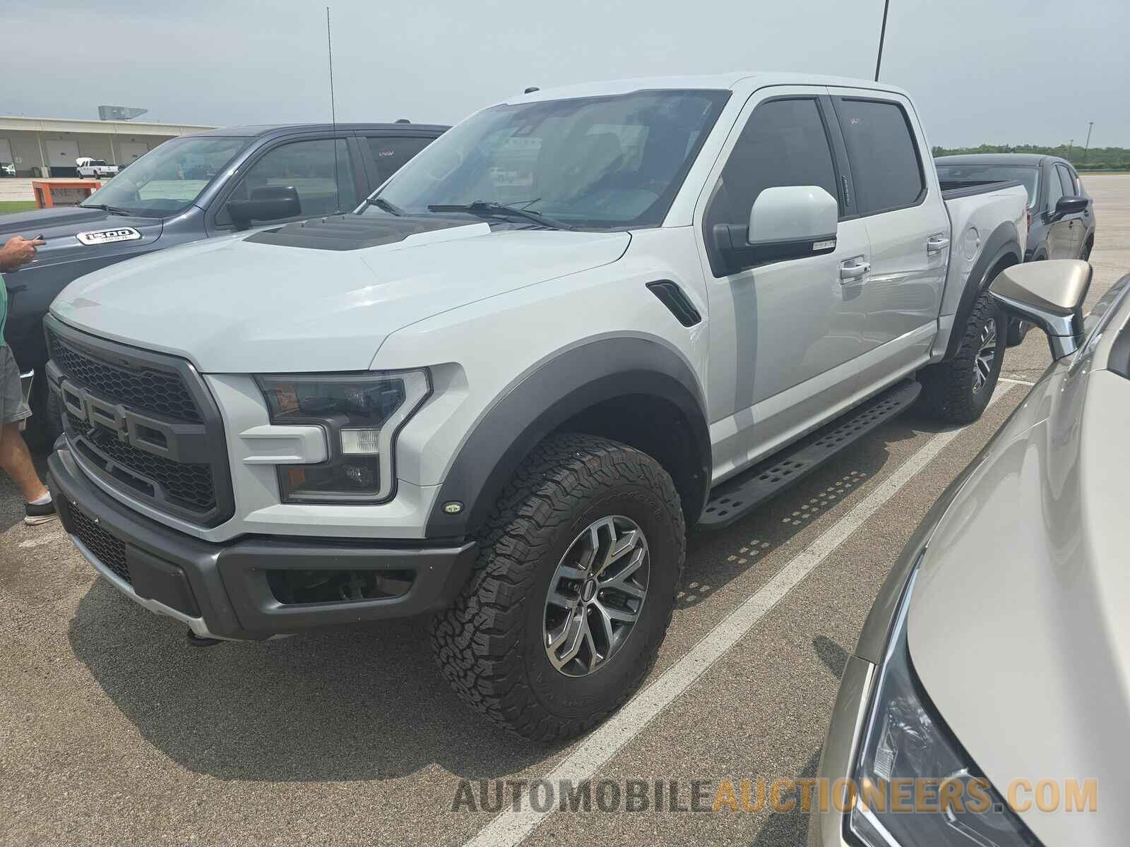 1FTFW1RG7HFC89398 Ford F-150 2017