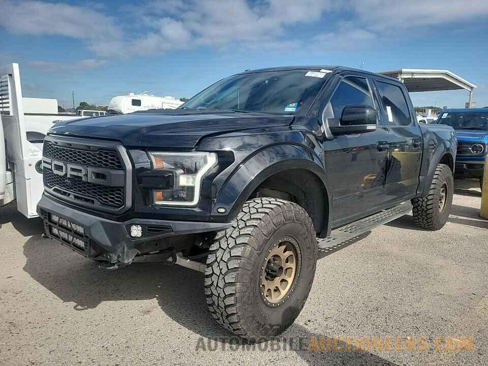 1FTFW1RG8HFA45713 Ford F-150 2017