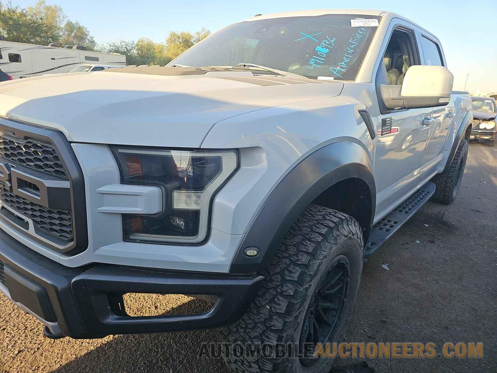 1FTFW1RG9HFA66957 Ford F-150 2017