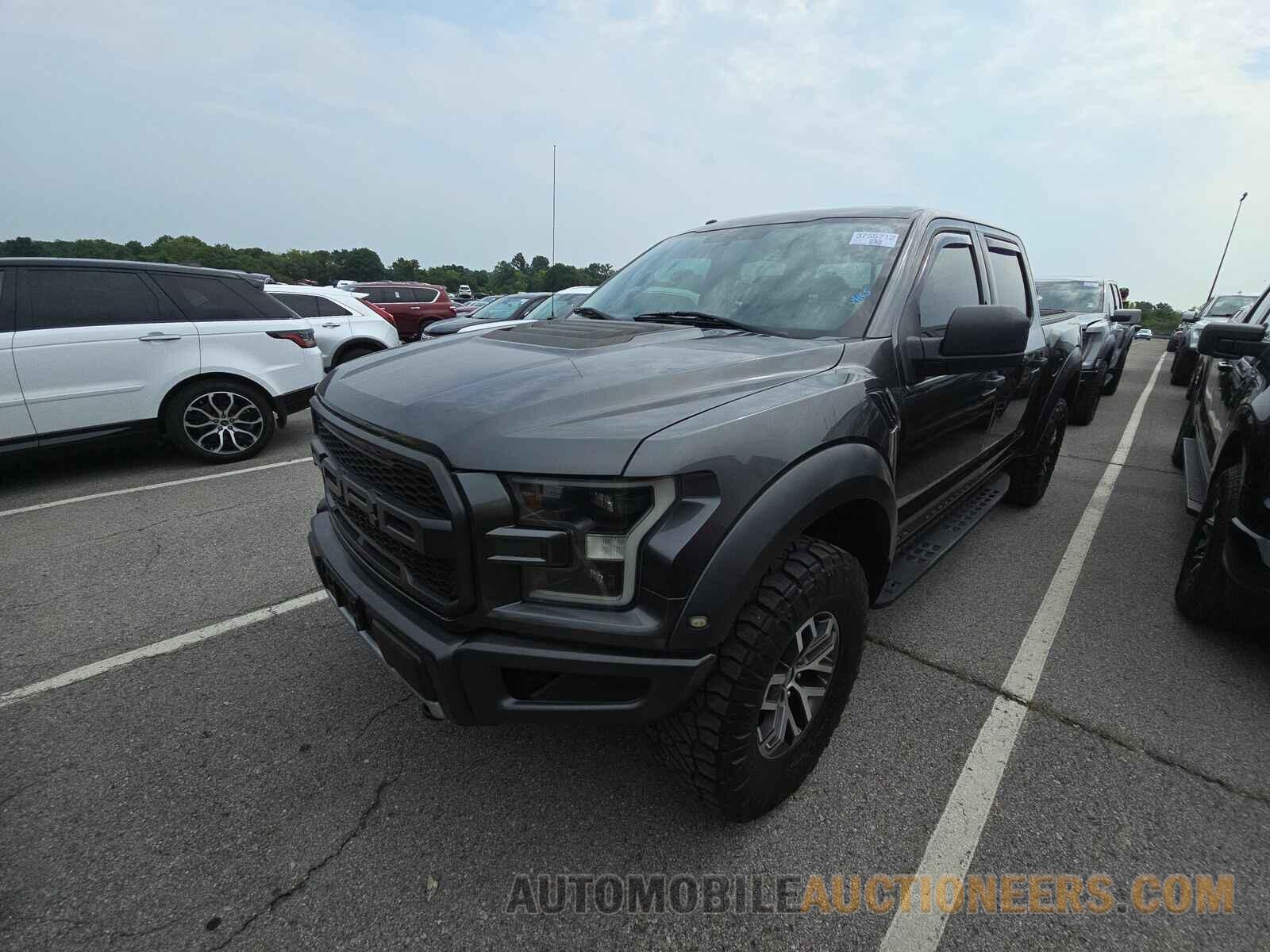 1FTFW1RGXHFB62130 Ford F-150 2017