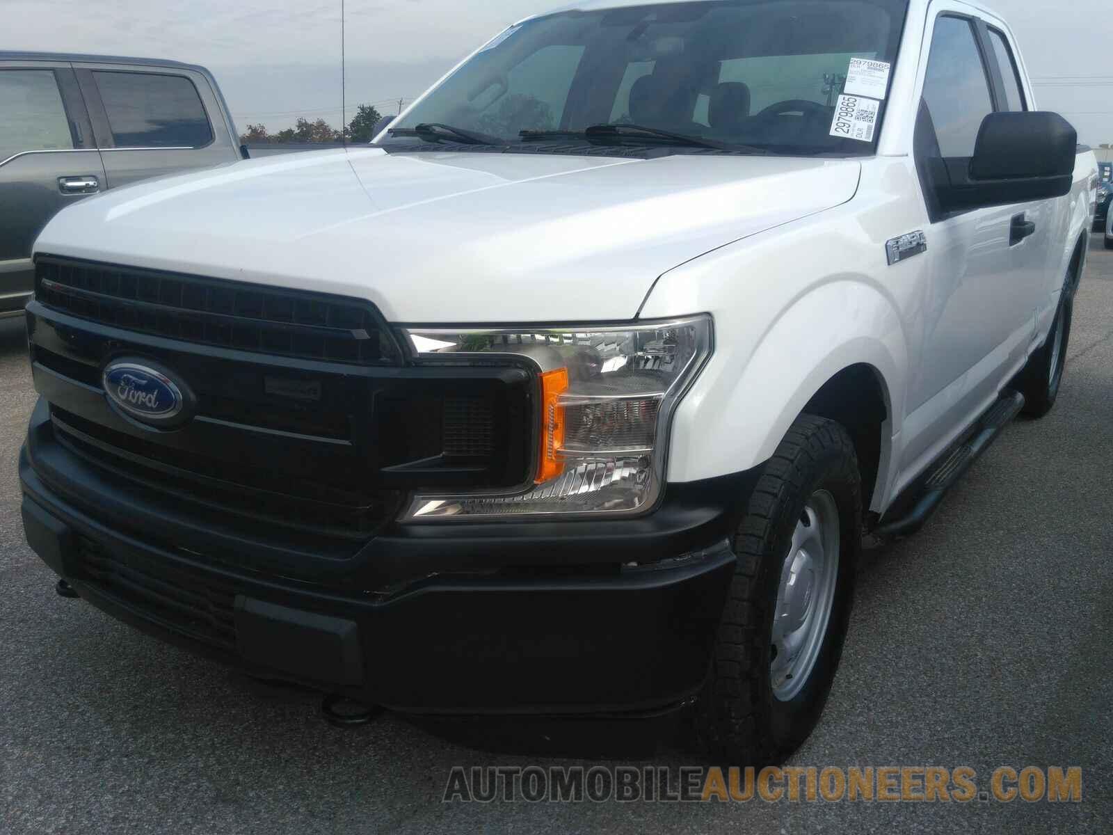 1FTFX1E51KKF16228 Ford F-150 2019