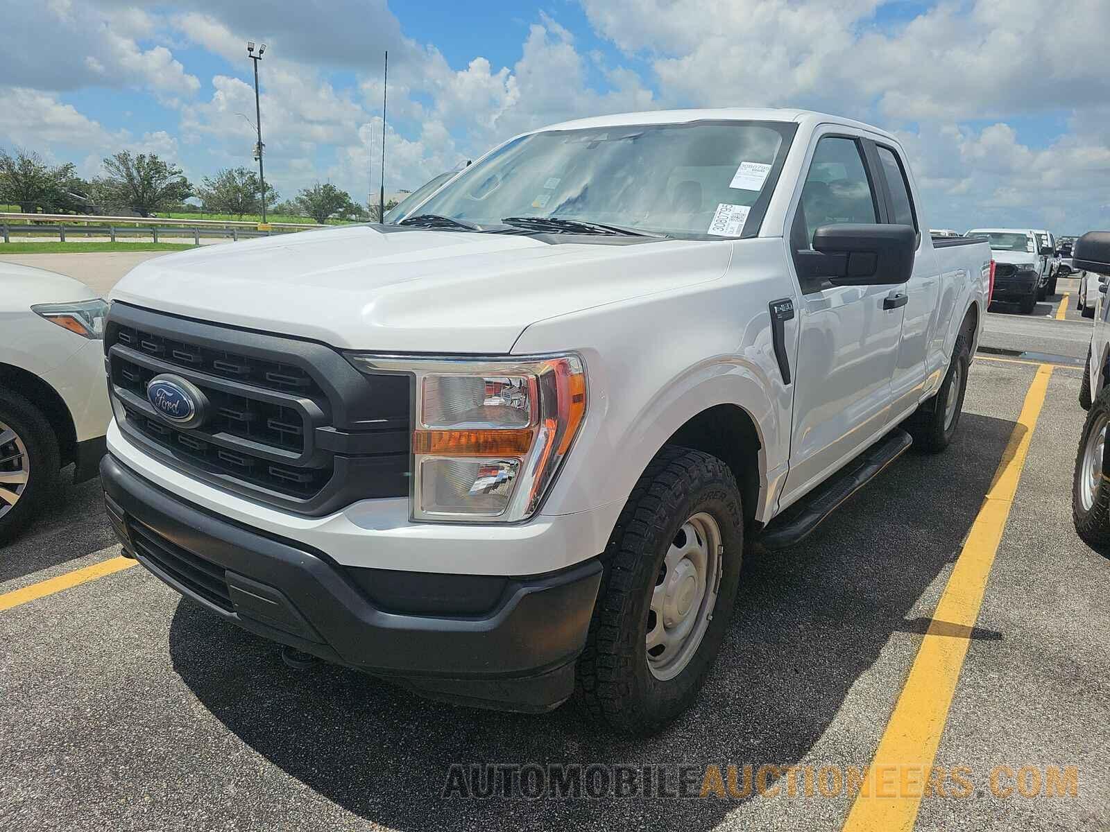 1FTFX1E52MKE56866 Ford F-150 XL 2021