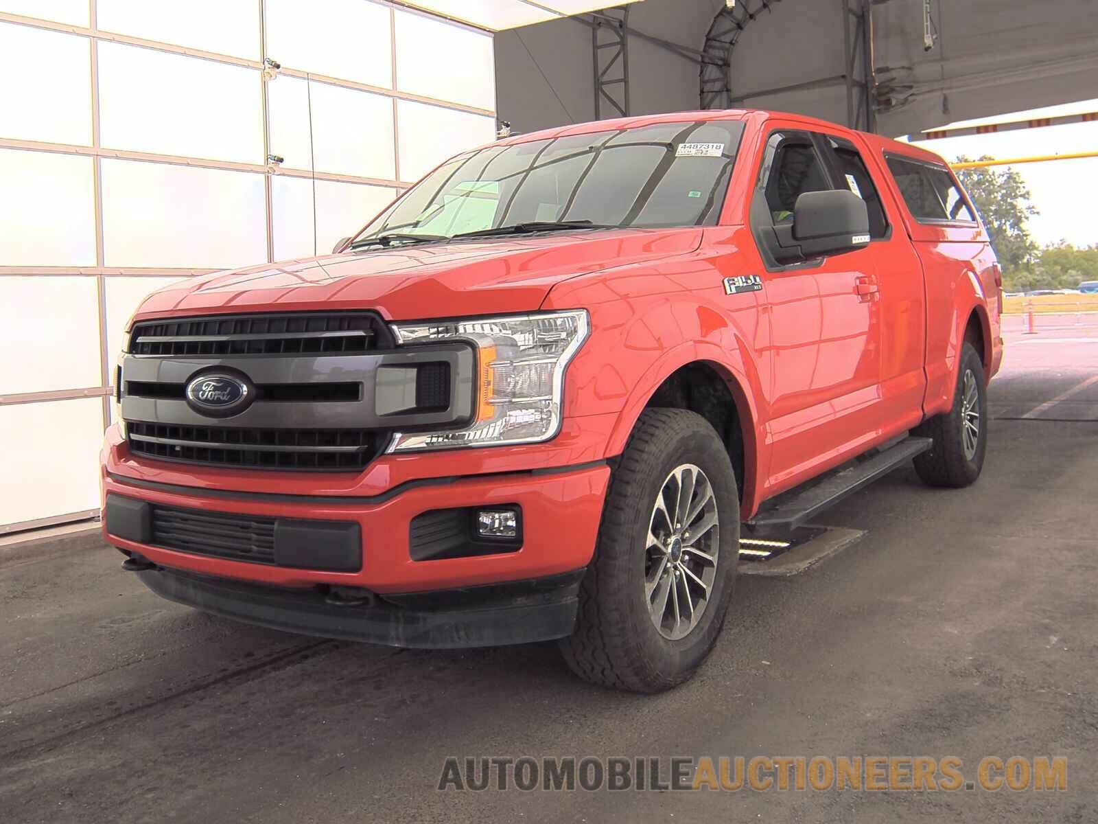 1FTFX1E56JKE35711 Ford F-150 XLT 2018