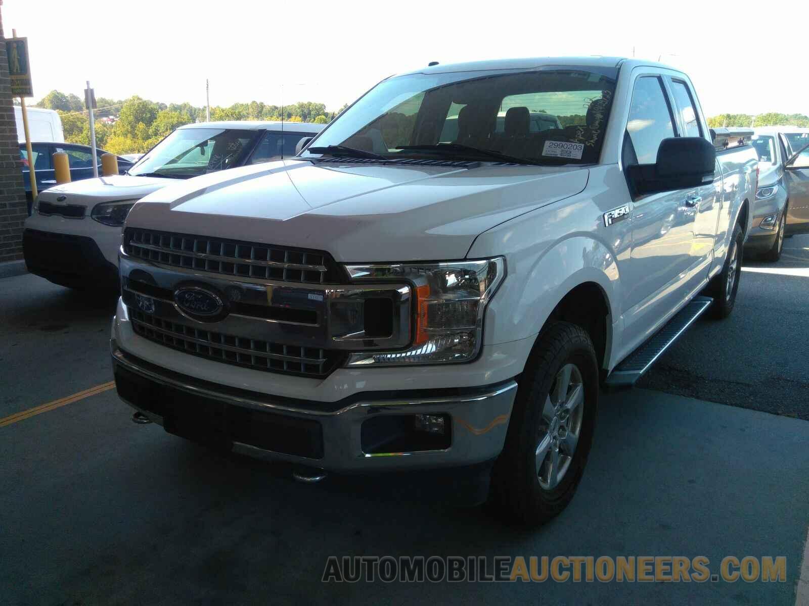 1FTFX1E59JKF05587 Ford F-150 2018