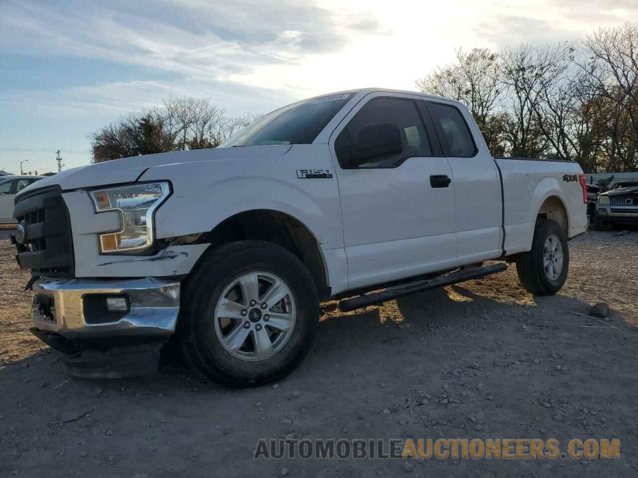 1FTFX1EF2HKC72137 FORD F-150 2017