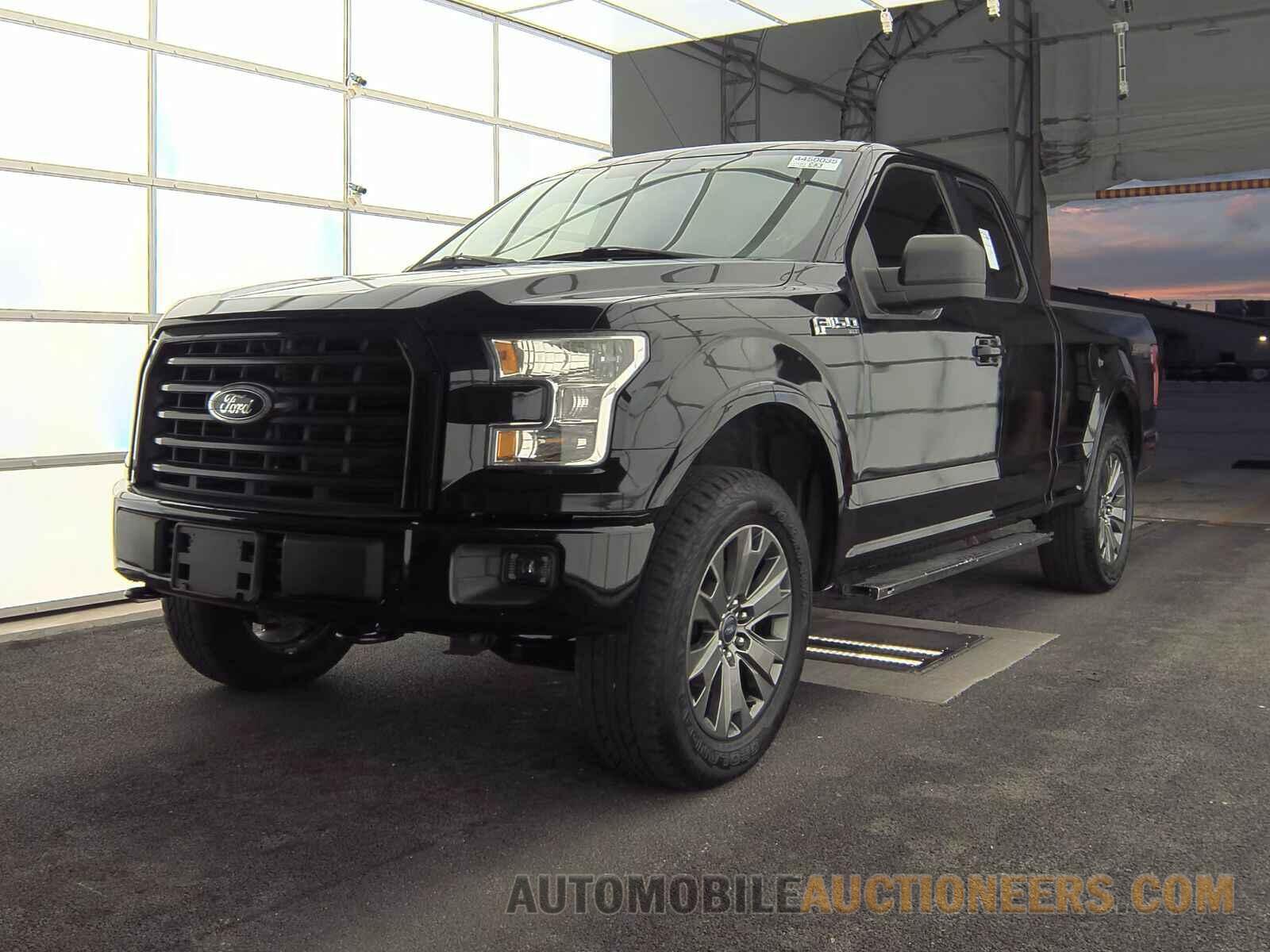 1FTFX1EF3GFC04842 Ford F-150 XLT 2016