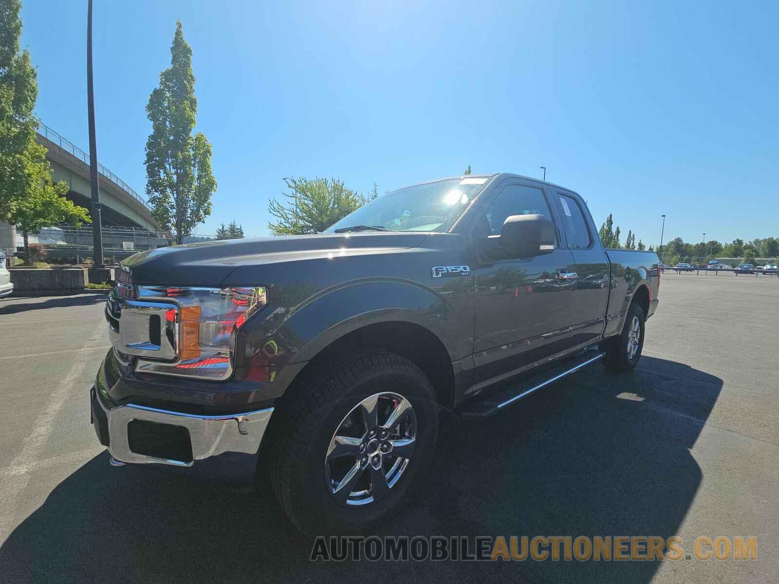 1FTFX1EG9JKF94594 Ford F-150 XLT 2018