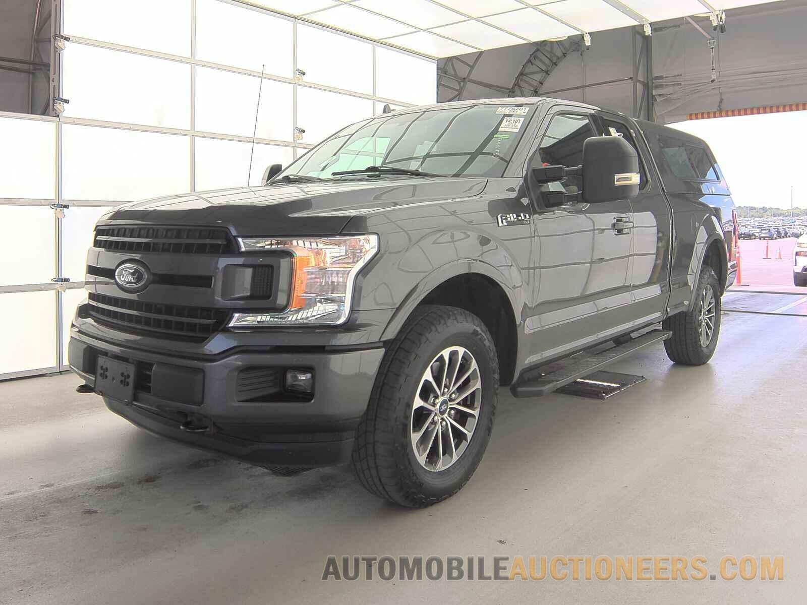 1FTFX1EGXJFE34572 Ford F-150 XLT 2018