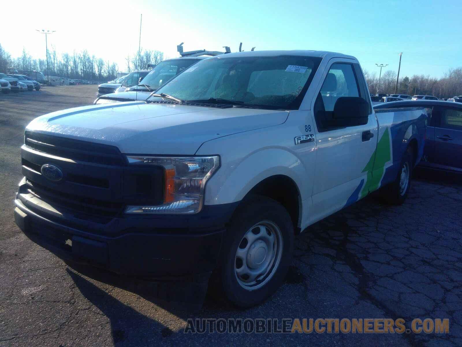 1FTMF1CB4KKD23557 Ford F-150 2019