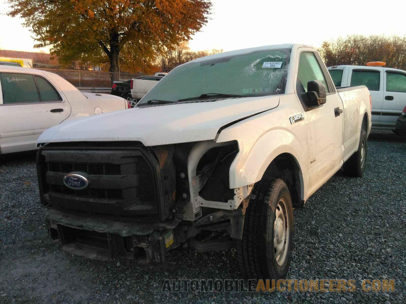 1FTMF1CP8HKD77142 Ford F-150 2017
