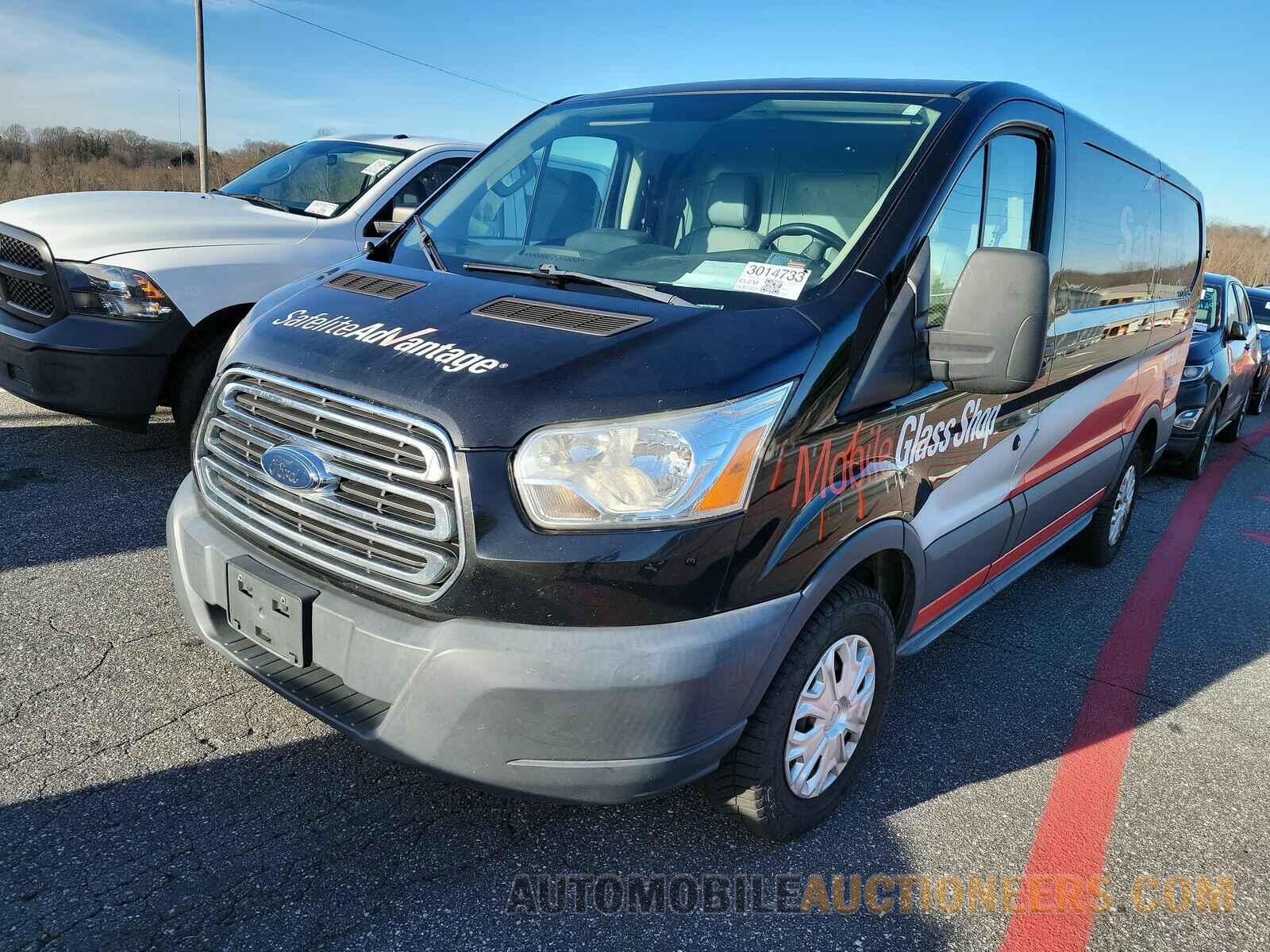 1FTNE1YM1FKA60192 Ford Transit 2015