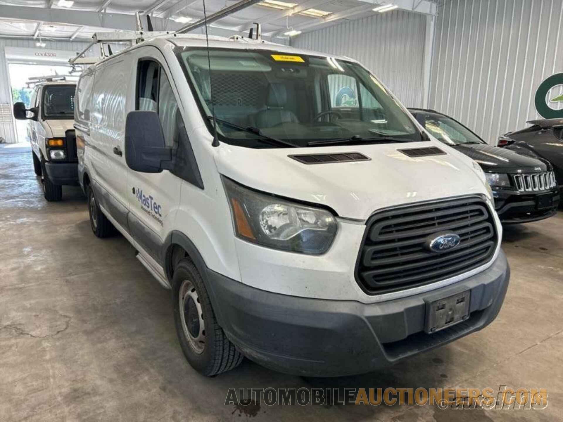 1FTNE1YM2FKA91533 FORD TRANSIT 2015