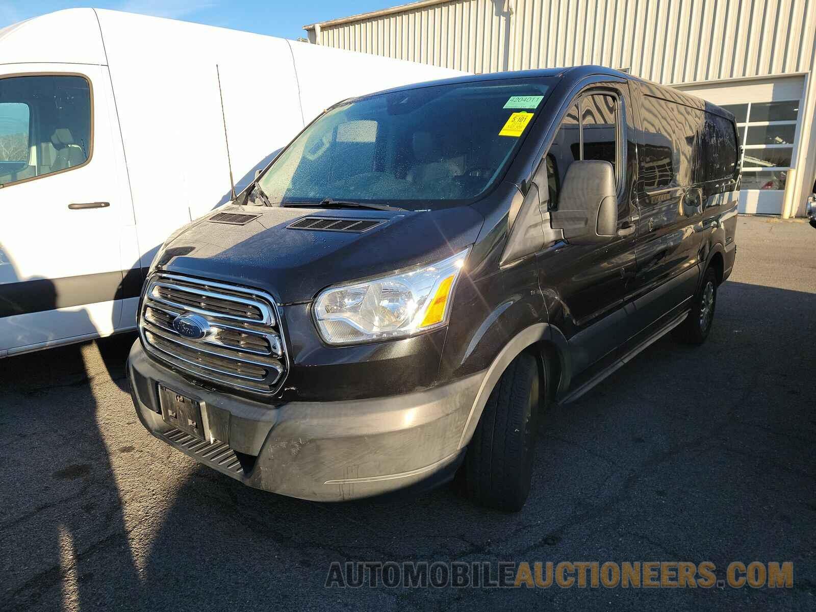 1FTNE1YMXFKB27405 Ford Transit Cargo Van 2015