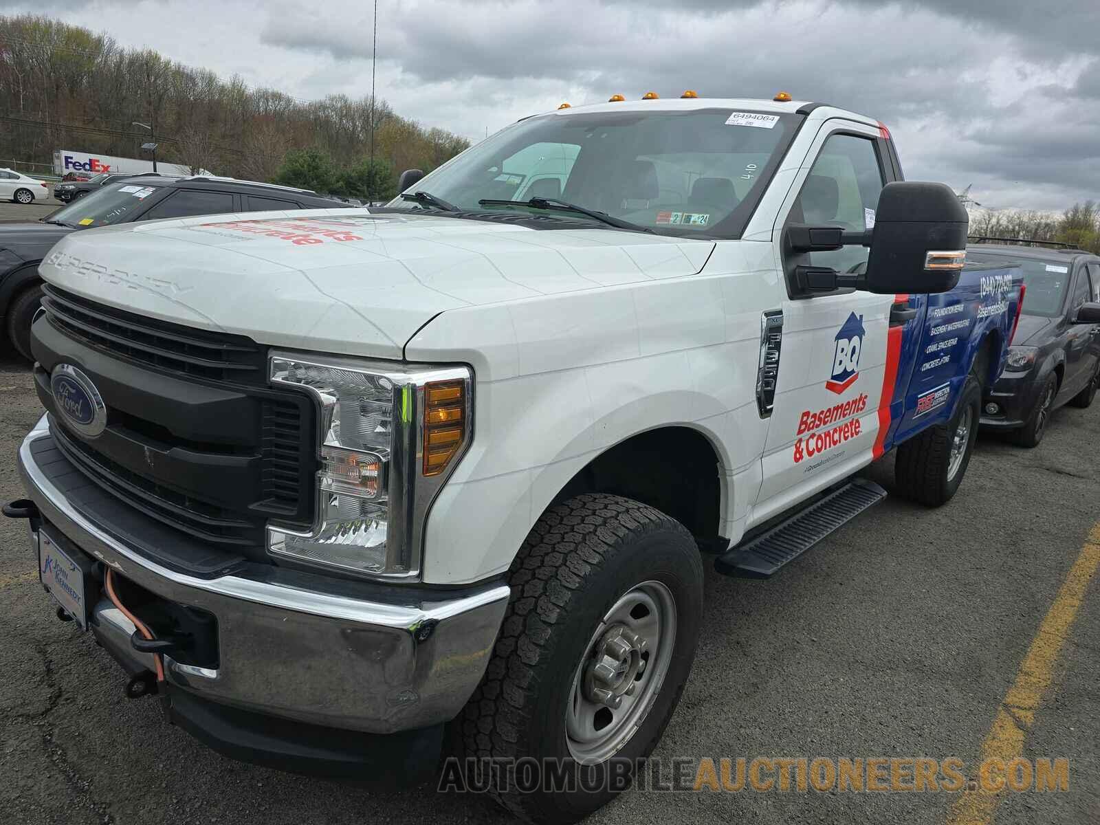 1FTRF3B60KEE17505 Ford Super Duty 2019