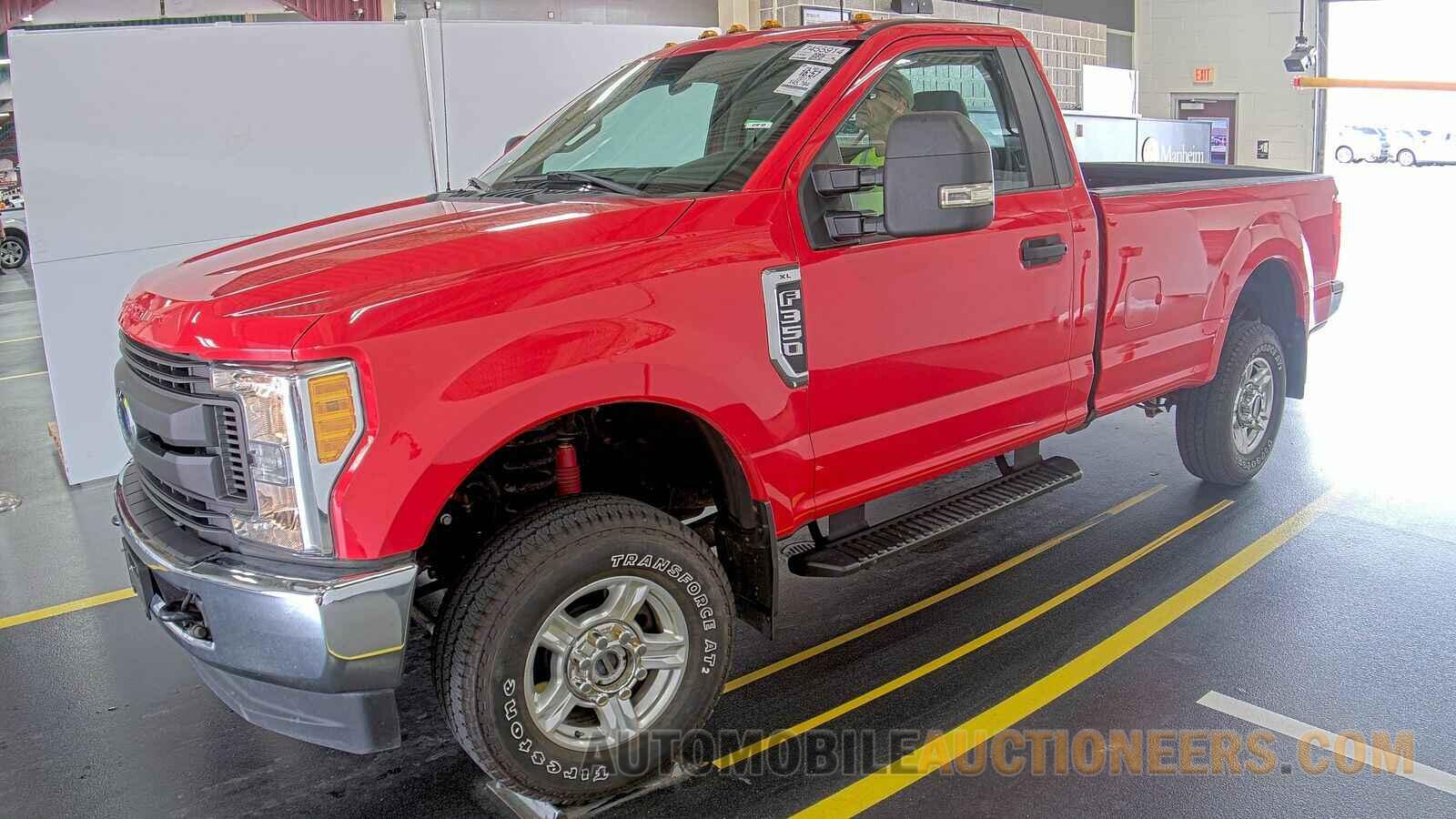 1FTRF3B6XHED02421 Ford Super Duty F-350 SRW 2017