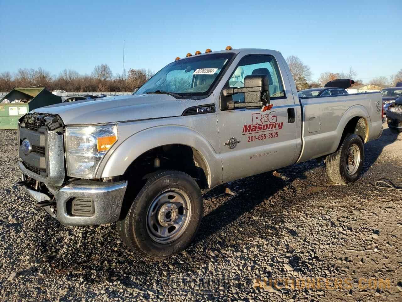 1FTRF3BT7FEC67906 FORD F350 2015