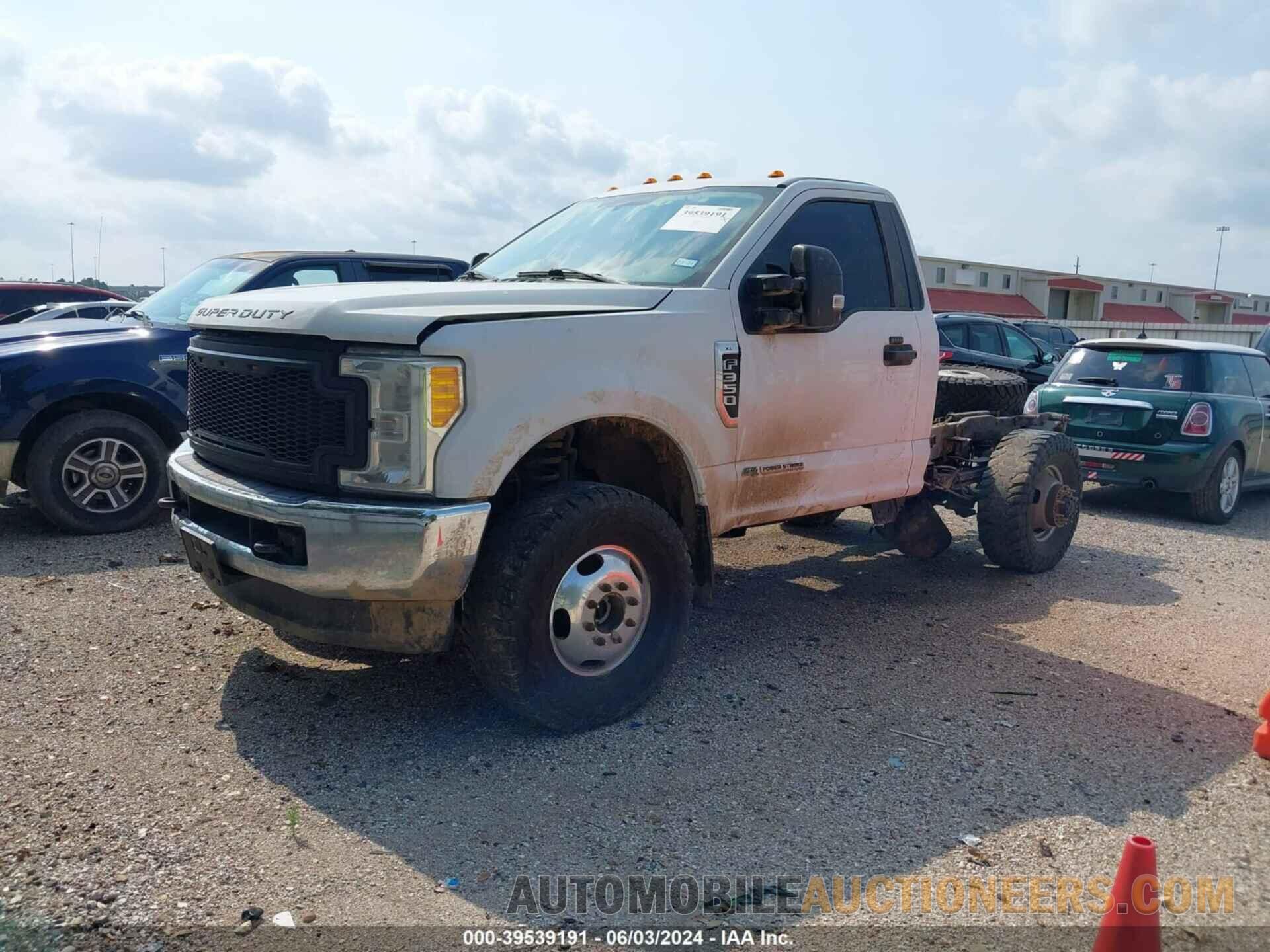 1FTRF3DT0HEE32436 FORD F-350 2017