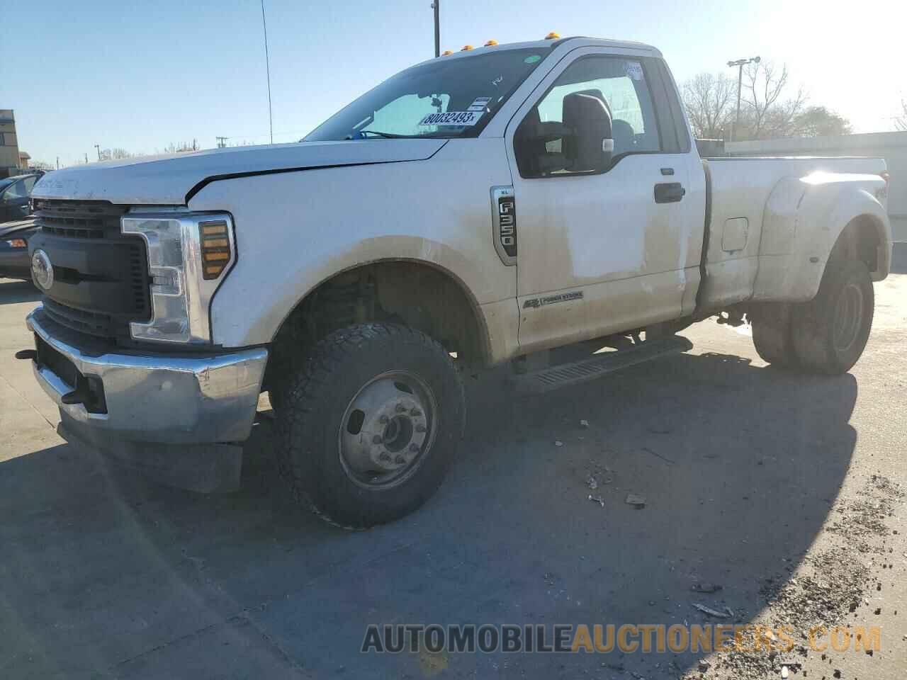 1FTRF3DTXKEE10886 FORD F350 2019