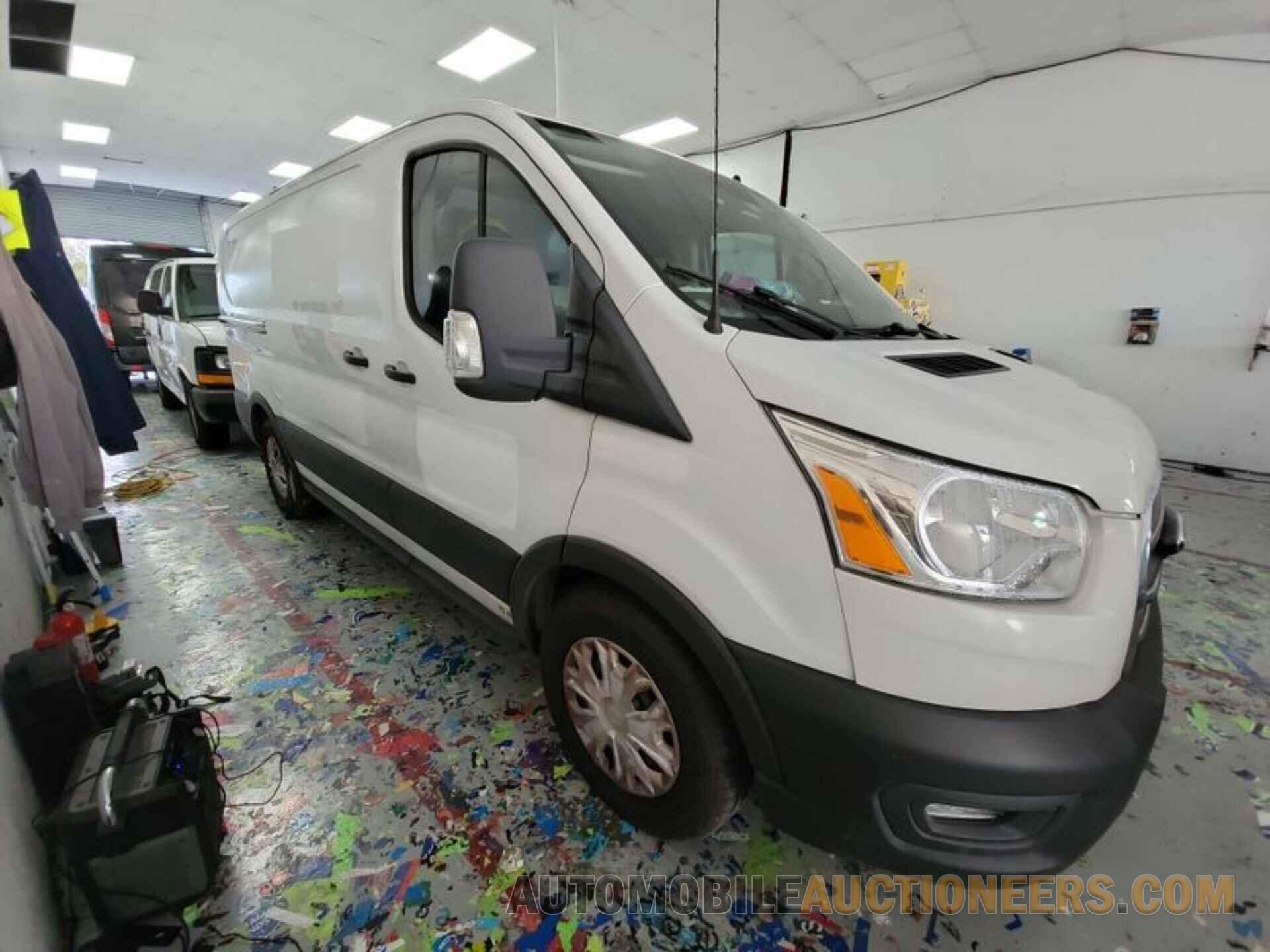 1FTYE1Y84LKB55146 FORD TRANSIT-150 2020