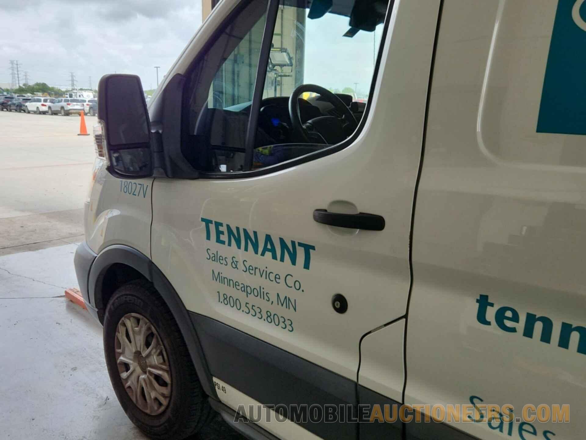 1FTYE1YM6JKA26870 FORD TRANSIT-150 2018