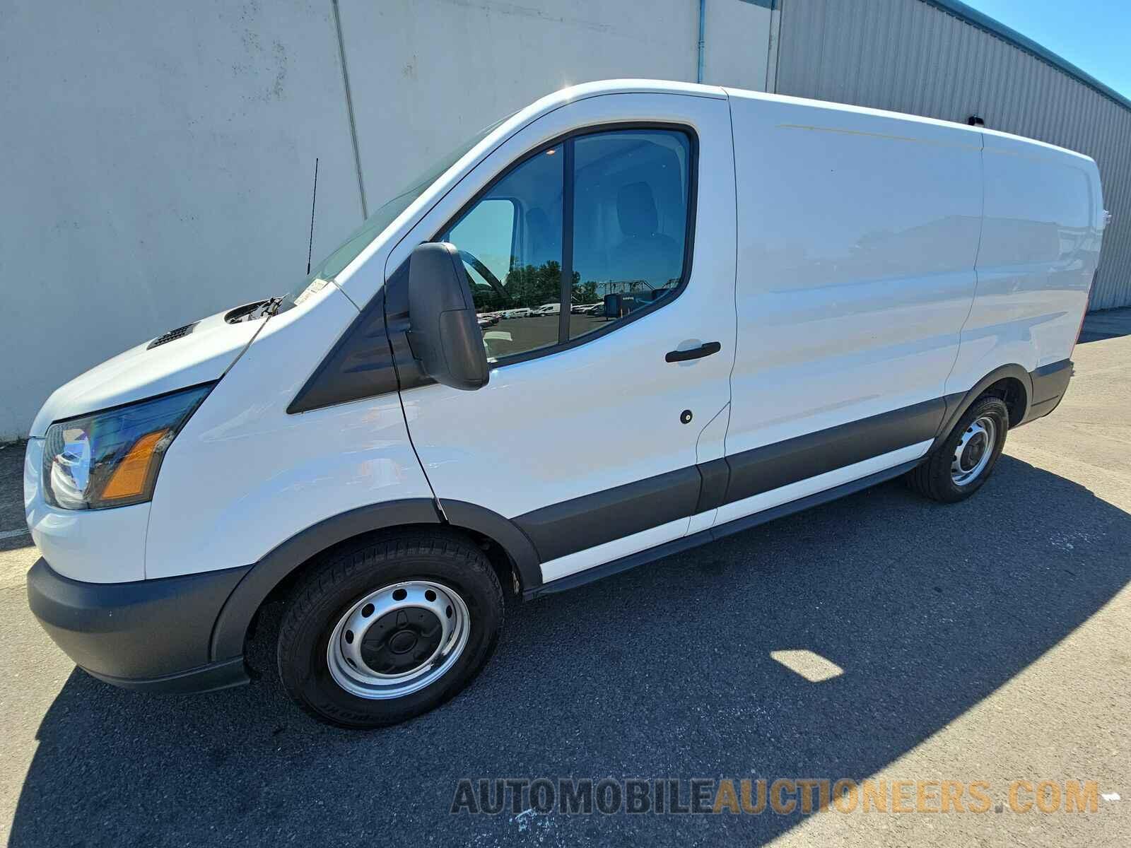 1FTYE1YM9JKA72614 Ford Transit 1 2018