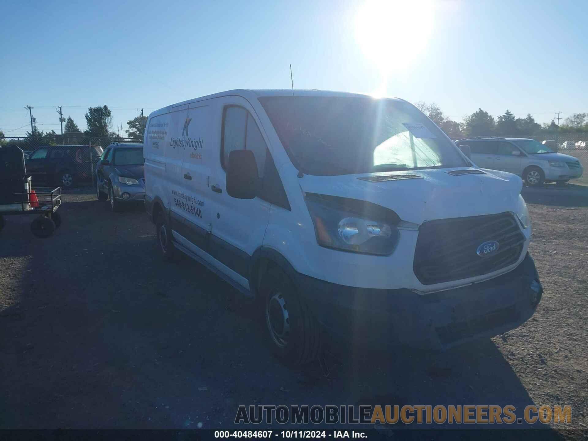 1FTYE1ZM4HKA15682 FORD TRANSIT-150 2017