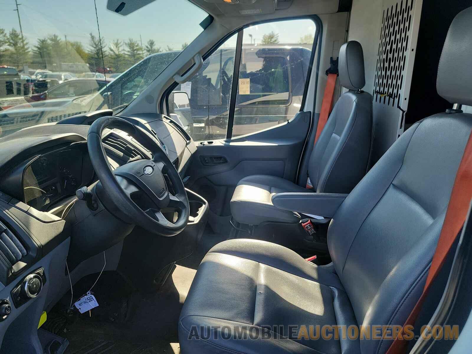 1FTYE2CM1KKB67702 Ford Transit 1 2019