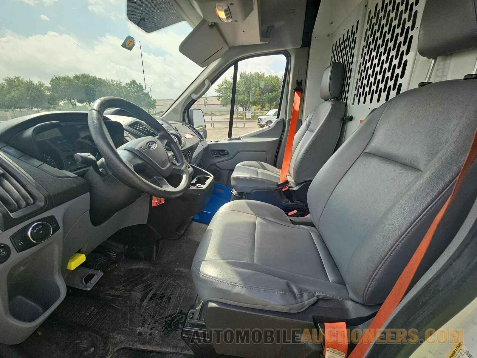 1FTYE2CM8KKB50458 Ford Transit 1 2019