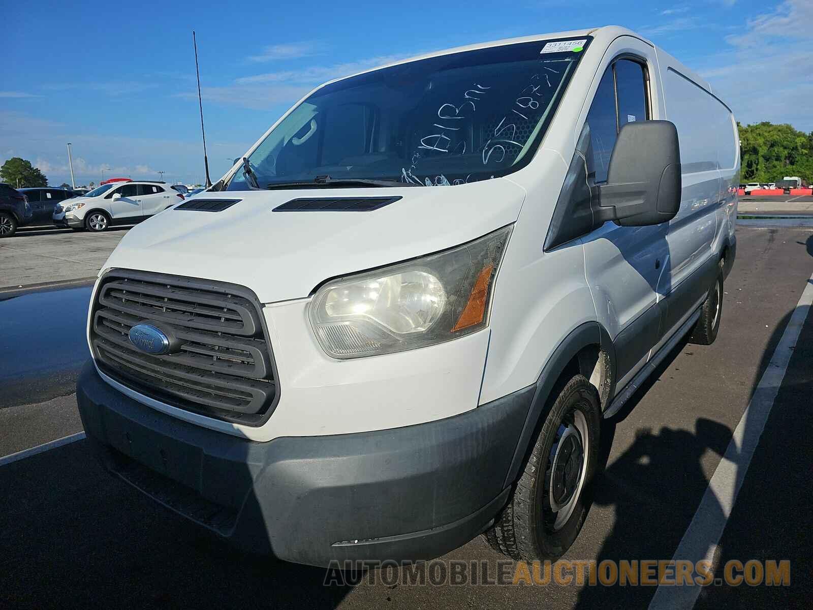 1FTYR1YG0HKB06495 Ford Transit 2 2017