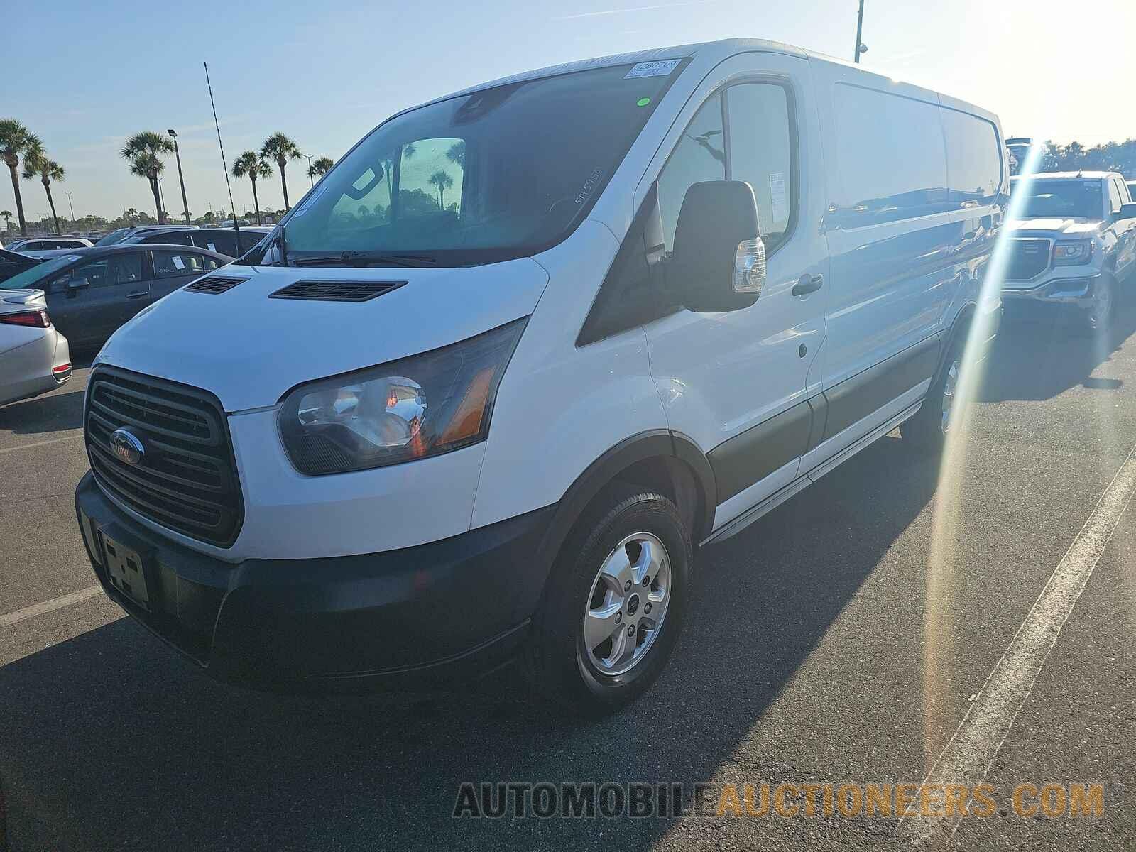 1FTYR1YG7HKB49554 Ford Transit 2 2017