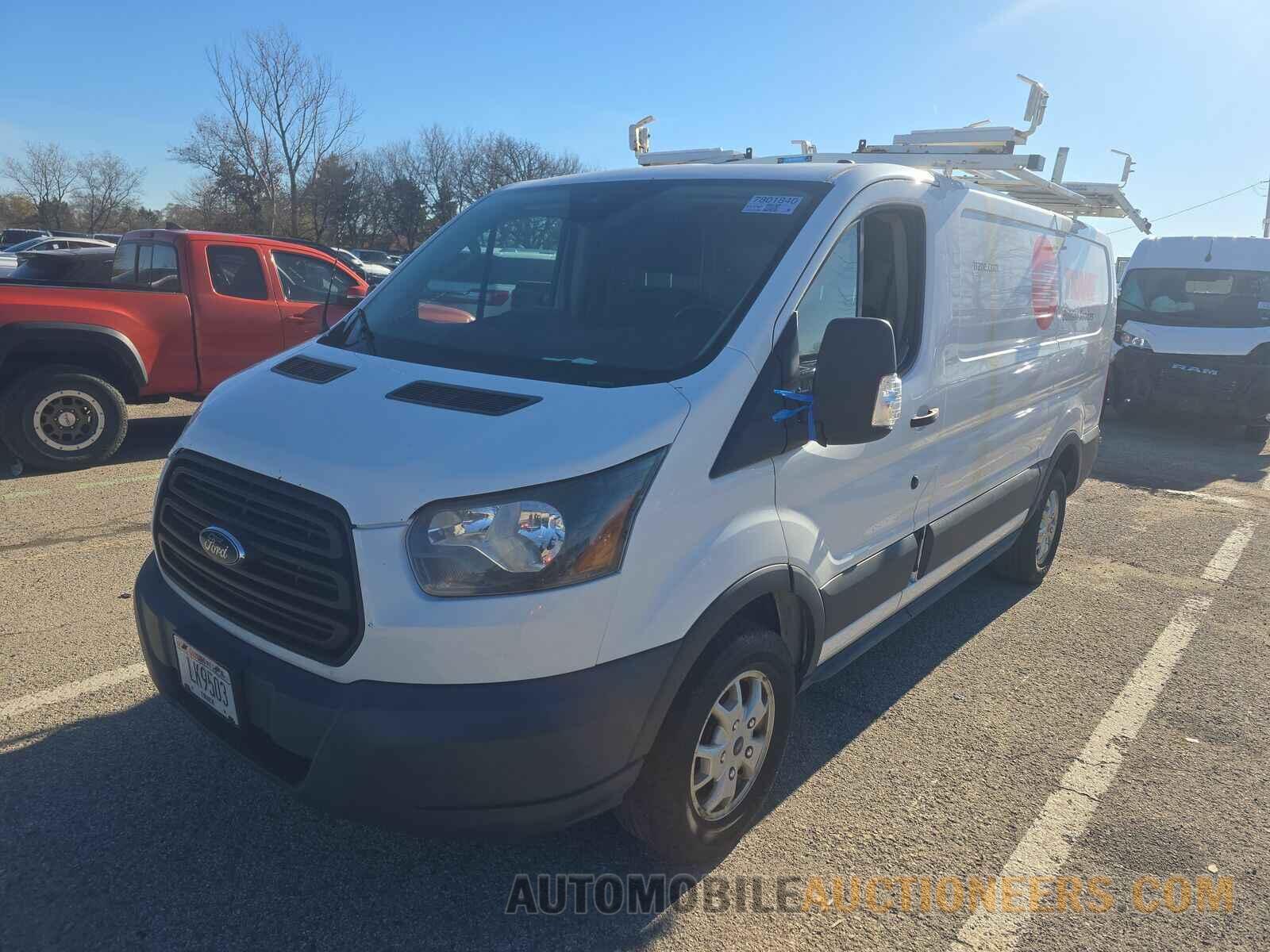 1FTYR1YGXGKA10467 Ford Transit 2 2016