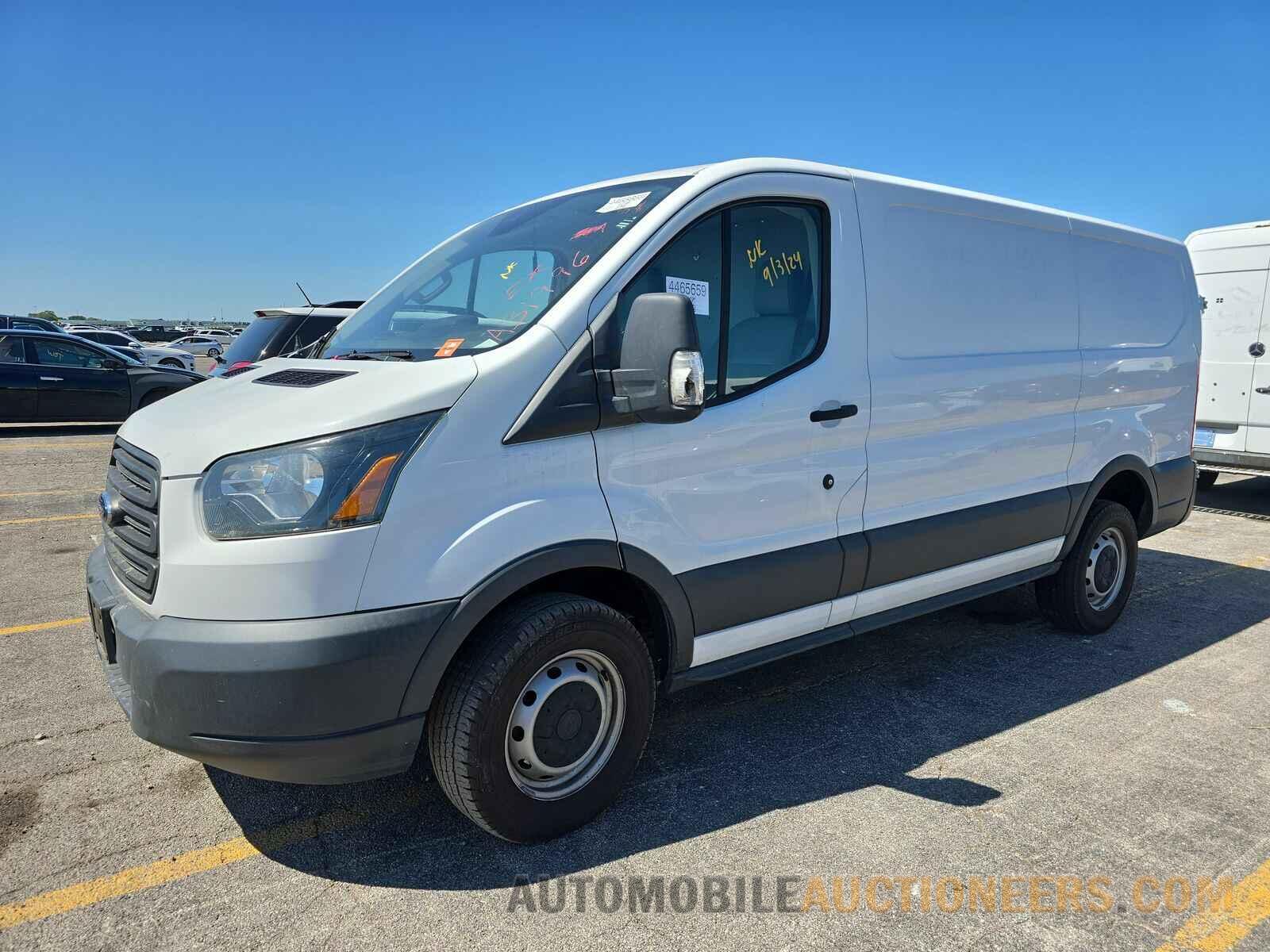 1FTYR1YM0HKA31996 Ford Transit 2 2017