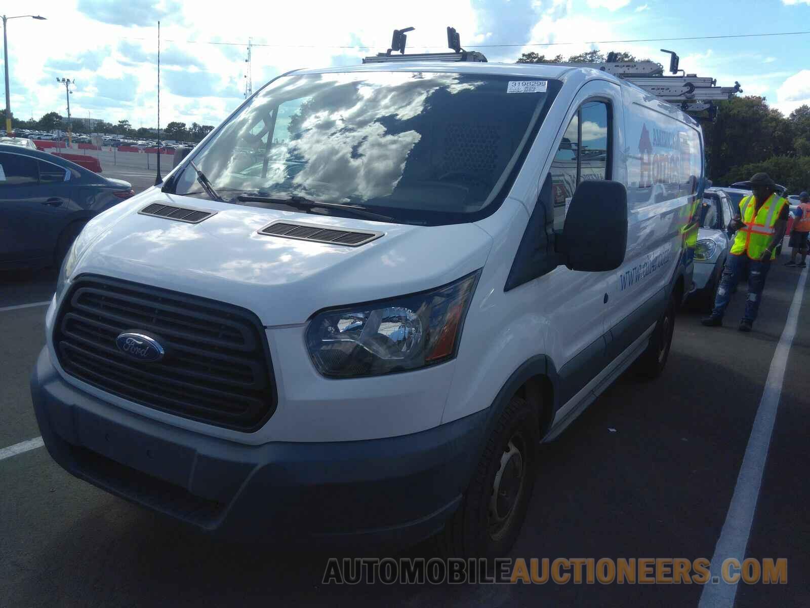 1FTYR1YM1JKB47598 Ford Transit Van 2018