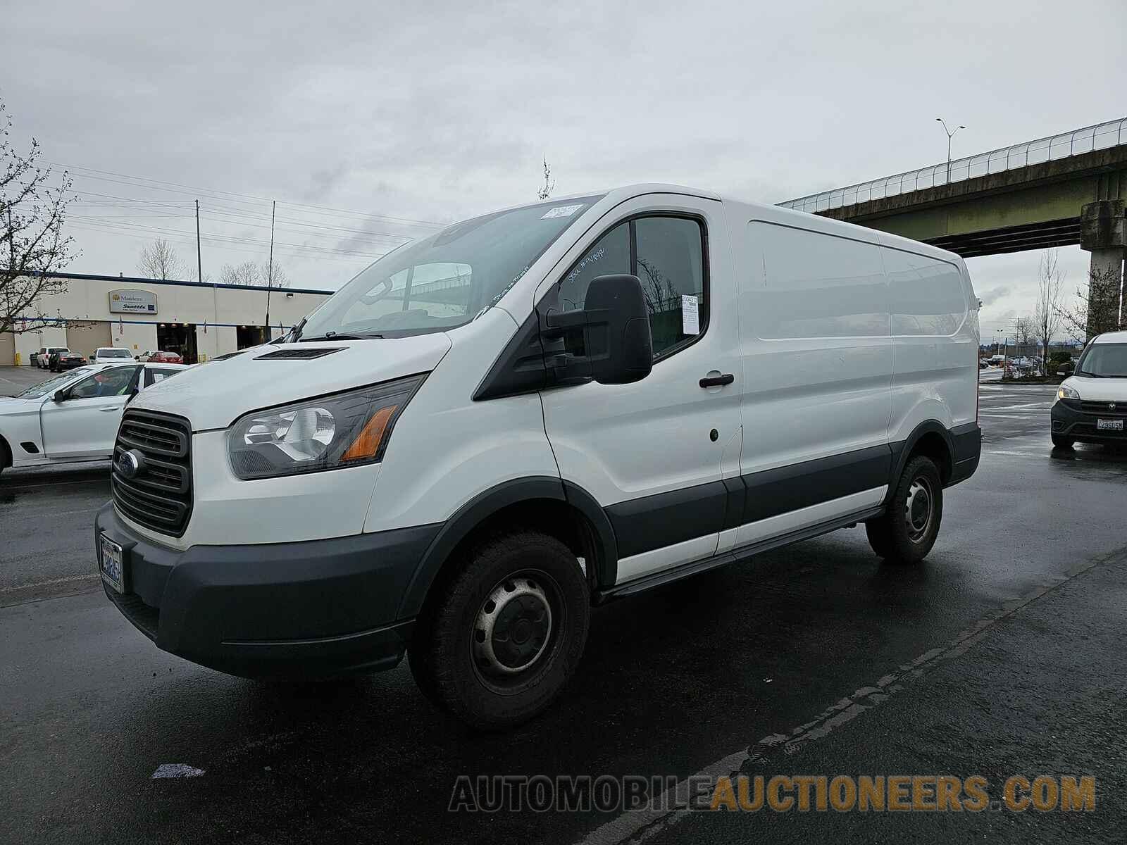 1FTYR1YM2HKA61498 Ford Transit 2 2017