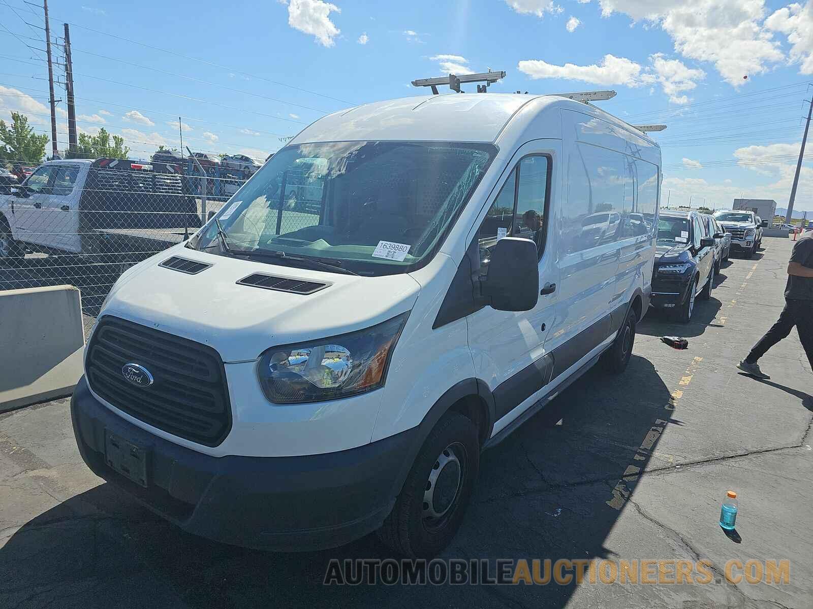 1FTYR2CM5HKB19049 Ford Transit 2 2017